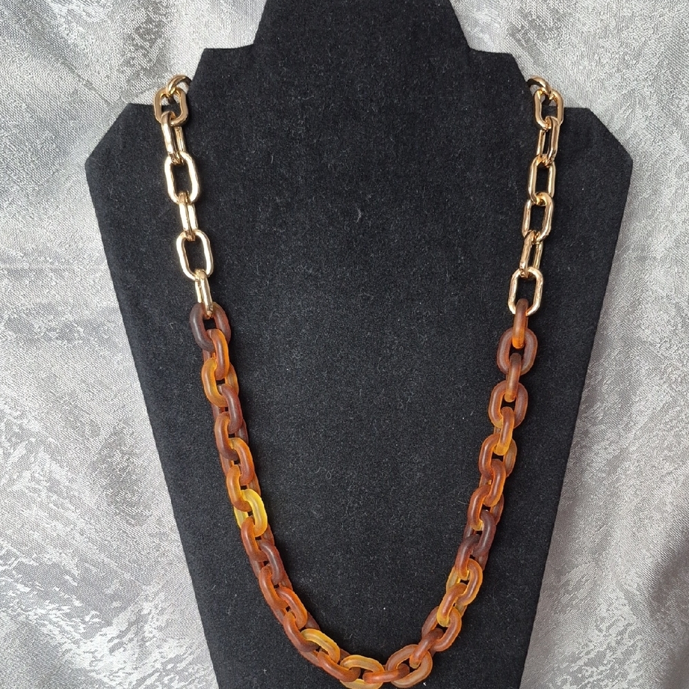 Red Coral Elegant Gold and Brown, Rust Chain Necklace (J34)